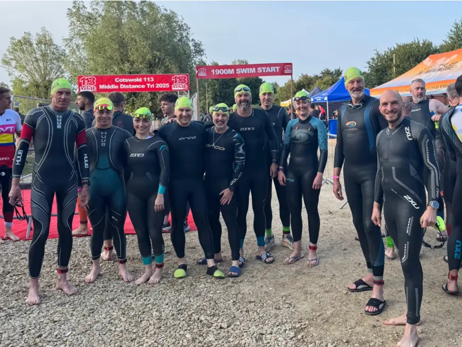 Maidstone Harriers' Big Weekend in the Cotswolds for Cotswolds 113 triathlon and aquabike, 2025. Team photo before the swimming stage