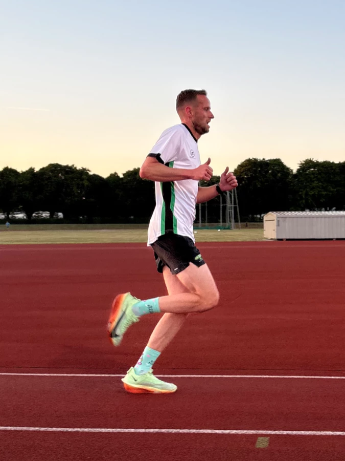 Phil Edmonds pushing the pace on the back straight during intervals.