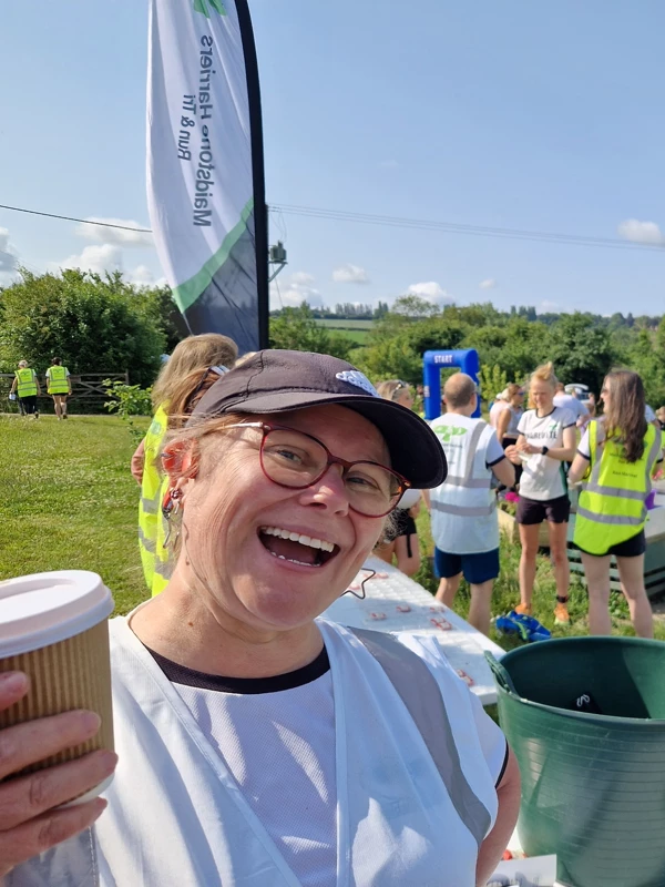 Catey Bowles celebrating at the 2025 Maidstone Harriers David Thornby 10k