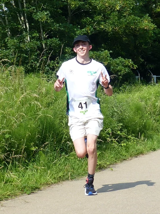 Sam Flood leading the field at the 2025 Maidstone Harriers David Thornby 10k