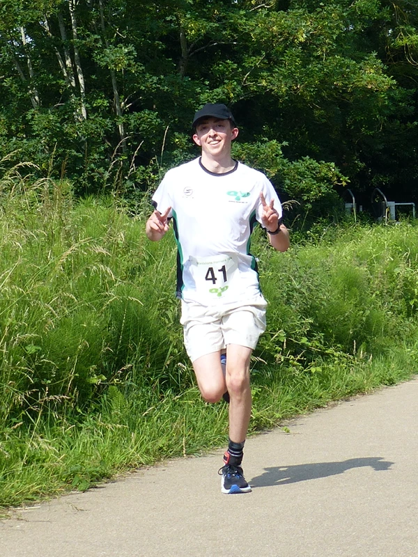 Sam Flood leading the field at the 2025 Maidstone Harriers David Thornby 10k