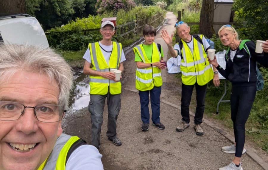 Maidstone Harriers volunteers marshalling the 2025 David Thornby 10k course